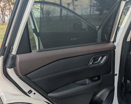 Білий Ніссан Rogue, об'ємом двигуна 1.5 л та пробігом 44 тис. км за 21500 $, фото 15 на Automoto.ua