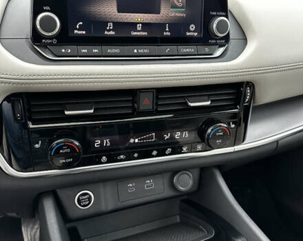 Белый Ниссан Rogue, объемом двигателя 1.5 л и пробегом 56 тыс. км за 23500 $, фото 20 на Automoto.ua