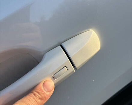 Белый Ниссан Rogue, объемом двигателя 1.5 л и пробегом 36 тыс. км за 20500 $, фото 20 на Automoto.ua