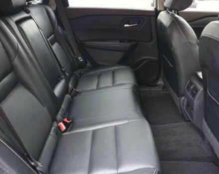 Белый Ниссан Rogue, объемом двигателя 1.5 л и пробегом 27 тыс. км за 20000 $, фото 11 на Automoto.ua