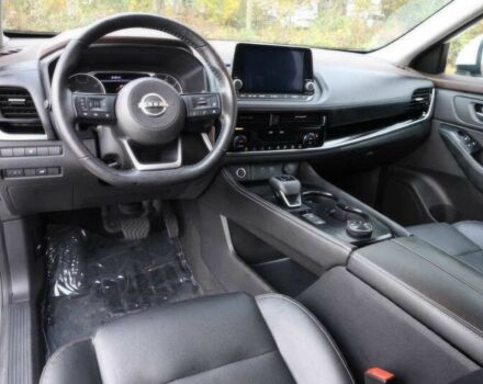 Белый Ниссан Rogue, объемом двигателя 1.5 л и пробегом 27 тыс. км за 20000 $, фото 8 на Automoto.ua