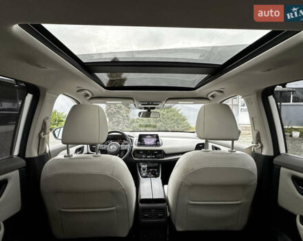 Белый Ниссан Rogue, объемом двигателя 1.5 л и пробегом 56 тыс. км за 23500 $, фото 13 на Automoto.ua