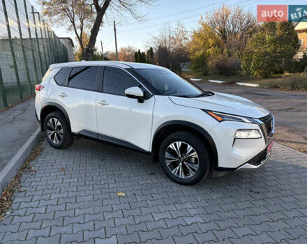Белый Ниссан Rogue, объемом двигателя 1.5 л и пробегом 36 тыс. км за 20500 $, фото 15 на Automoto.ua