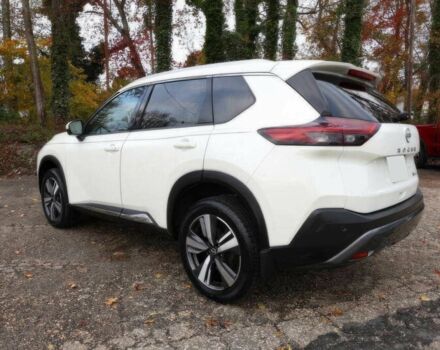 Белый Ниссан Rogue, объемом двигателя 1.5 л и пробегом 27 тыс. км за 20000 $, фото 5 на Automoto.ua