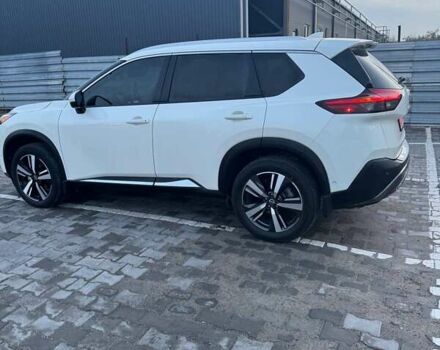 Белый Ниссан Rogue, объемом двигателя 0 л и пробегом 35 тыс. км за 24800 $, фото 4 на Automoto.ua