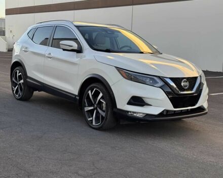 Белый Ниссан Rogue, объемом двигателя 2 л и пробегом 41 тыс. км за 12000 $, фото 1 на Automoto.ua