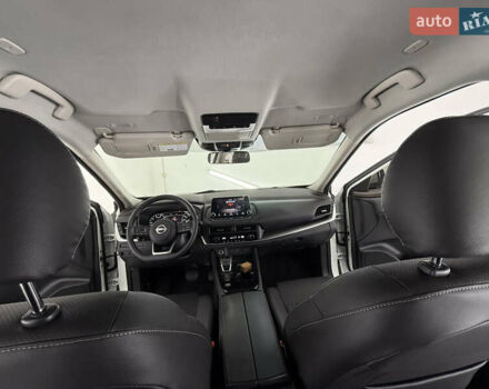 Белый Ниссан Rogue, объемом двигателя 1.5 л и пробегом 39 тыс. км за 21999 $, фото 49 на Automoto.ua