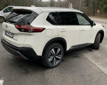 Белый Ниссан Rogue, объемом двигателя 1.5 л и пробегом 11 тыс. км за 27200 $, фото 13 на Automoto.ua