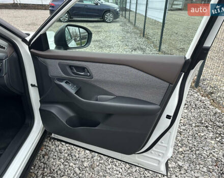 Білий Ніссан Rogue, об'ємом двигуна 1.5 л та пробігом 92 тис. км за 18900 $, фото 21 на Automoto.ua