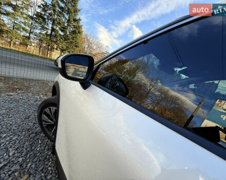 Белый Ниссан Rogue, объемом двигателя 1.5 л и пробегом 39 тыс. км за 21999 $, фото 25 на Automoto.ua