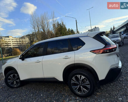 Белый Ниссан Rogue, объемом двигателя 1.5 л и пробегом 39 тыс. км за 21999 $, фото 118 на Automoto.ua