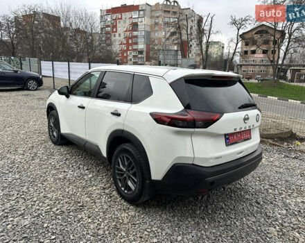 Білий Ніссан Rogue, об'ємом двигуна 1.5 л та пробігом 92 тис. км за 18900 $, фото 8 на Automoto.ua