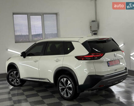 Белый Ниссан Rogue, объемом двигателя 1.5 л и пробегом 39 тыс. км за 21999 $, фото 105 на Automoto.ua