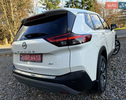 Белый Ниссан Rogue, объемом двигателя 1.5 л и пробегом 39 тыс. км за 21999 $, фото 16 на Automoto.ua