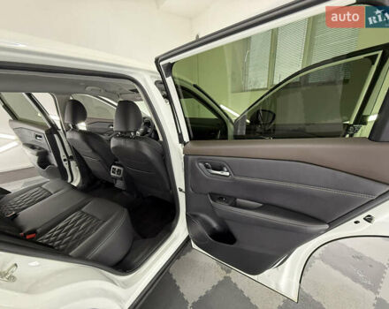 Белый Ниссан Rogue, объемом двигателя 1.5 л и пробегом 39 тыс. км за 21999 $, фото 52 на Automoto.ua