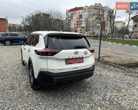 Білий Ніссан Rogue, об'ємом двигуна 1.5 л та пробігом 92 тис. км за 18900 $, фото 7 на Automoto.ua