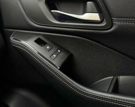 Белый Ниссан Rogue, объемом двигателя 1.5 л и пробегом 71 тыс. км за 25000 $, фото 45 на Automoto.ua