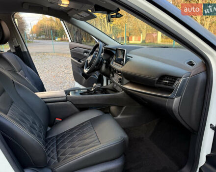 Белый Ниссан Rogue, объемом двигателя 1.5 л и пробегом 39 тыс. км за 21999 $, фото 26 на Automoto.ua