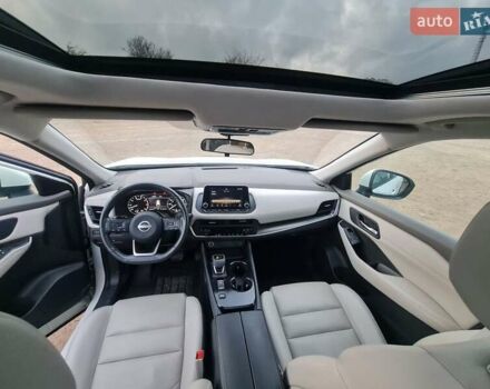 Белый Ниссан Rogue, объемом двигателя 1.5 л и пробегом 24 тыс. км за 24800 $, фото 8 на Automoto.ua