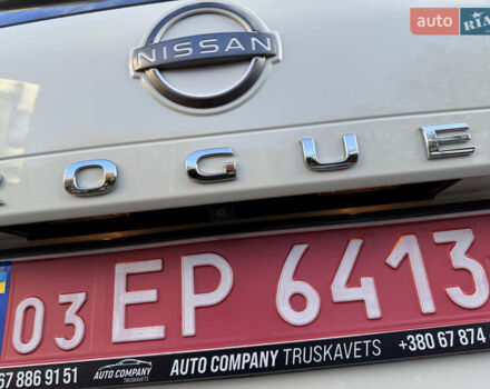 Белый Ниссан Rogue, объемом двигателя 1.5 л и пробегом 39 тыс. км за 21999 $, фото 19 на Automoto.ua