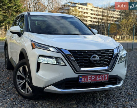 Белый Ниссан Rogue, объемом двигателя 1.5 л и пробегом 39 тыс. км за 21999 $, фото 7 на Automoto.ua