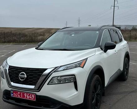 Белый Ниссан Rogue, объемом двигателя 1.5 л и пробегом 71 тыс. км за 25000 $, фото 7 на Automoto.ua