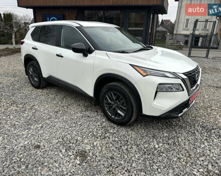 Білий Ніссан Rogue, об'ємом двигуна 1.5 л та пробігом 92 тис. км за 18900 $, фото 3 на Automoto.ua