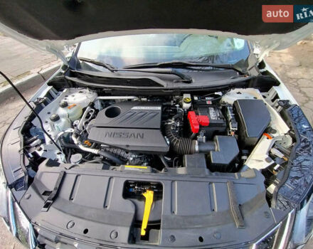 Білий Ніссан Rogue, об'ємом двигуна 1.5 л та пробігом 33 тис. км за 23800 $, фото 20 на Automoto.ua