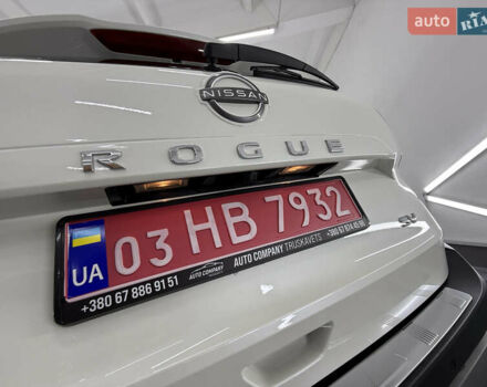 Белый Ниссан Rogue, объемом двигателя 1.5 л и пробегом 39 тыс. км за 21999 $, фото 103 на Automoto.ua