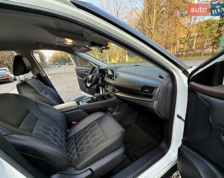 Белый Ниссан Rogue, объемом двигателя 1.5 л и пробегом 39 тыс. км за 21999 $, фото 37 на Automoto.ua