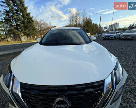 Белый Ниссан Rogue, объемом двигателя 1.5 л и пробегом 39 тыс. км за 21999 $, фото 92 на Automoto.ua