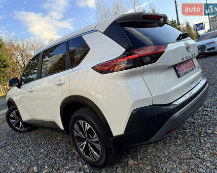 Белый Ниссан Rogue, объемом двигателя 1.5 л и пробегом 39 тыс. км за 21999 $, фото 23 на Automoto.ua