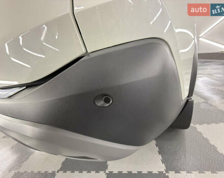 Белый Ниссан Rogue, объемом двигателя 1.5 л и пробегом 39 тыс. км за 21999 $, фото 99 на Automoto.ua