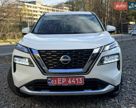 Белый Ниссан Rogue, объемом двигателя 1.5 л и пробегом 39 тыс. км за 21999 $, фото 4 на Automoto.ua