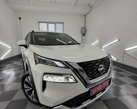 Белый Ниссан Rogue, объемом двигателя 1.5 л и пробегом 39 тыс. км за 21999 $, фото 4 на Automoto.ua