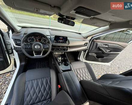 Белый Ниссан Rogue, объемом двигателя 1.5 л и пробегом 39 тыс. км за 21999 $, фото 62 на Automoto.ua