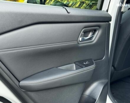 Белый Ниссан Rogue, объемом двигателя 1.5 л и пробегом 3 тыс. км за 29990 $, фото 25 на Automoto.ua