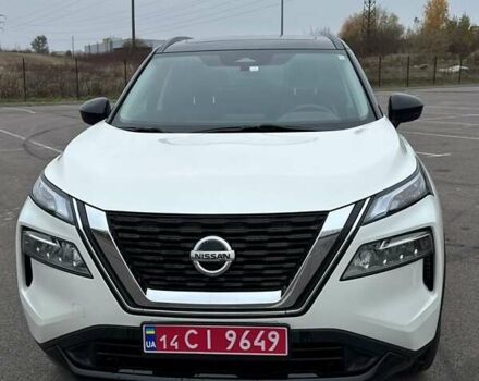 Белый Ниссан Rogue, объемом двигателя 1.5 л и пробегом 71 тыс. км за 25000 $, фото 5 на Automoto.ua