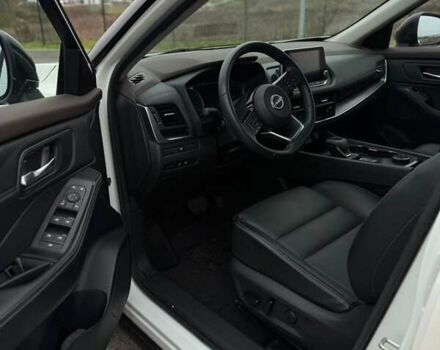 Белый Ниссан Rogue, объемом двигателя 1.5 л и пробегом 71 тыс. км за 25000 $, фото 18 на Automoto.ua