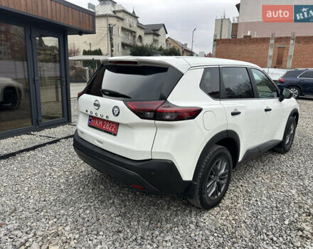 Білий Ніссан Rogue, об'ємом двигуна 1.5 л та пробігом 92 тис. км за 18900 $, фото 6 на Automoto.ua
