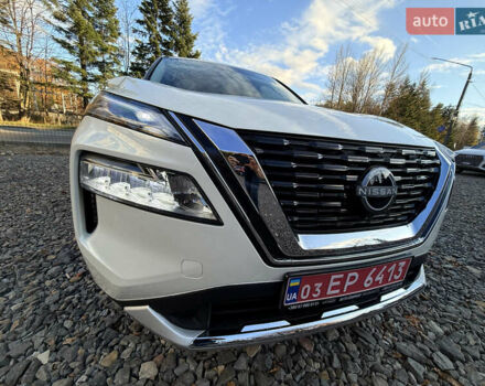 Белый Ниссан Rogue, объемом двигателя 1.5 л и пробегом 39 тыс. км за 21999 $, фото 8 на Automoto.ua