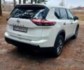 Белый Ниссан Rogue, объемом двигателя 1.5 л и пробегом 17 тыс. км за 24500 $, фото 4 на Automoto.ua