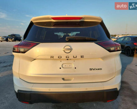 Білий Ніссан Rogue, об'ємом двигуна 1.5 л та пробігом 36 тис. км за 15600 $, фото 5 на Automoto.ua