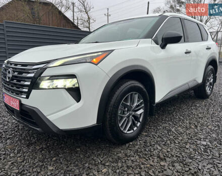 Белый Ниссан Rogue, объемом двигателя 1.5 л и пробегом 22 тыс. км за 25000 $, фото 36 на Automoto.ua