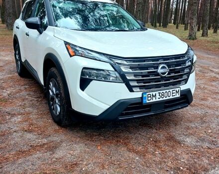 Белый Ниссан Rogue, объемом двигателя 1.5 л и пробегом 17 тыс. км за 24500 $, фото 1 на Automoto.ua