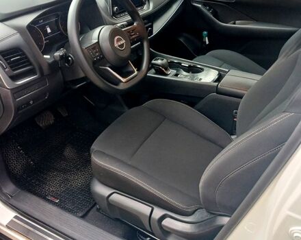 Белый Ниссан Rogue, объемом двигателя 1.5 л и пробегом 17 тыс. км за 24500 $, фото 8 на Automoto.ua