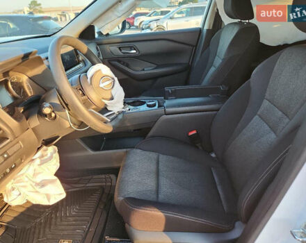 Білий Ніссан Rogue, об'ємом двигуна 1.5 л та пробігом 36 тис. км за 15600 $, фото 7 на Automoto.ua