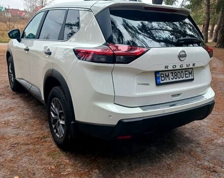 Белый Ниссан Rogue, объемом двигателя 1.5 л и пробегом 17 тыс. км за 24500 $, фото 5 на Automoto.ua