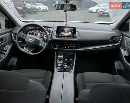 Белый Ниссан Rogue, объемом двигателя 1.5 л и пробегом 22 тыс. км за 25000 $, фото 29 на Automoto.ua