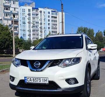 Ніссан Rogue 2015 у Черкасах на Automoto.ua Білий Ніссан Rogue, об'ємом двигуна 2.5 л та пробігом 164 тис. км за 13500 $, фото 1 на Automoto.ua